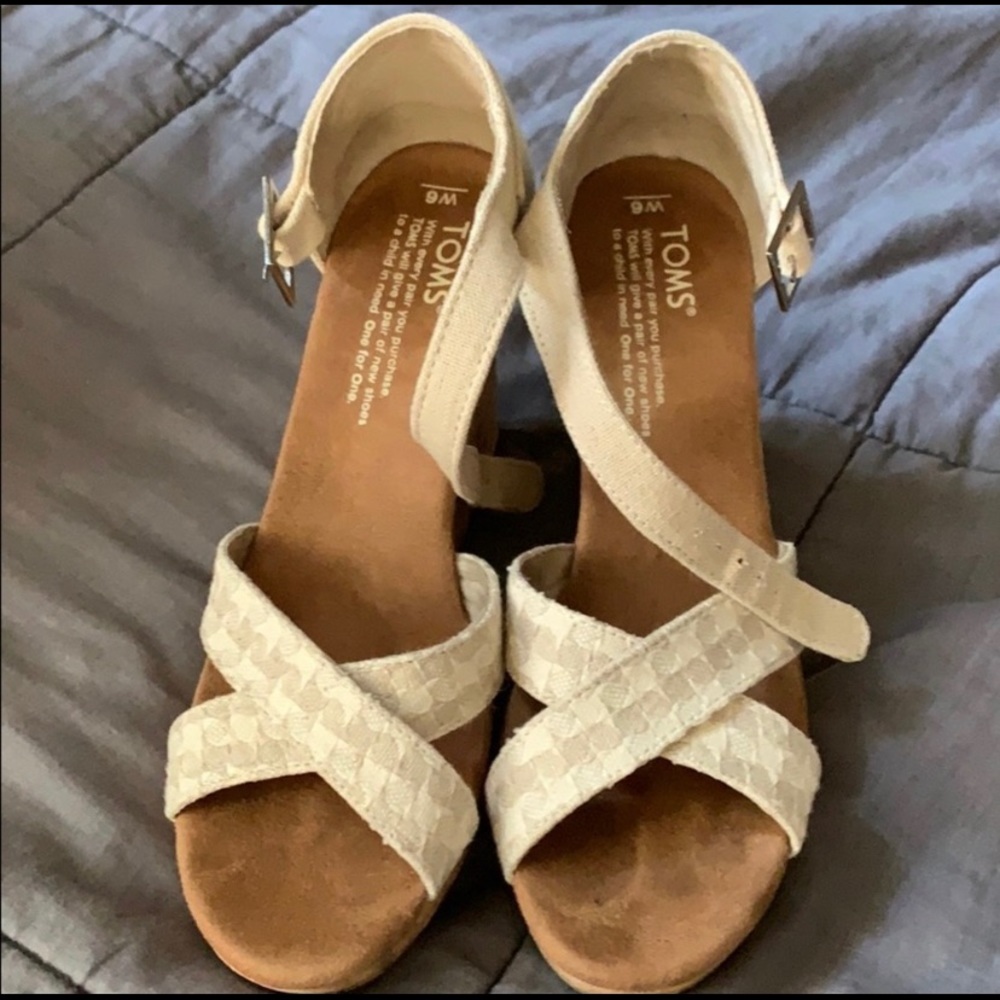 Tom’s wedges